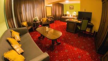 Фото номера Полулюкс, 4**** Курортные отели Apollo Wellness Club г. Сынджорджу-де-Муреш 9